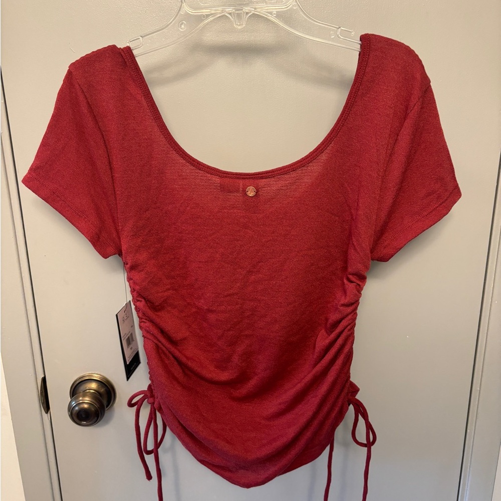 Volcom Red Ruched Fitted Blouse - Picture 2 of 4